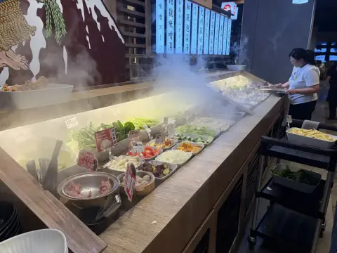和牛涮日式放題鍋物 高雄夢時代店