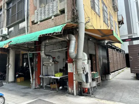 阿婆烤玉米