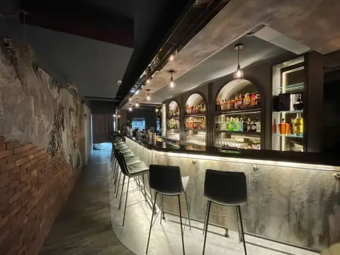 月餐酒館 Moon bistro